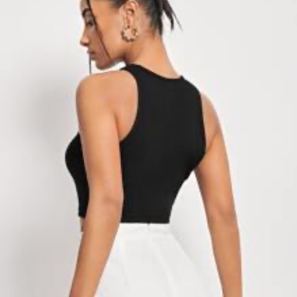Garage Black One-Shoulder Crop Top - Picture 3 of 6